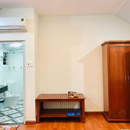 Khach San Hung Viet Hotel Tỉnh Kontum Exterior photo