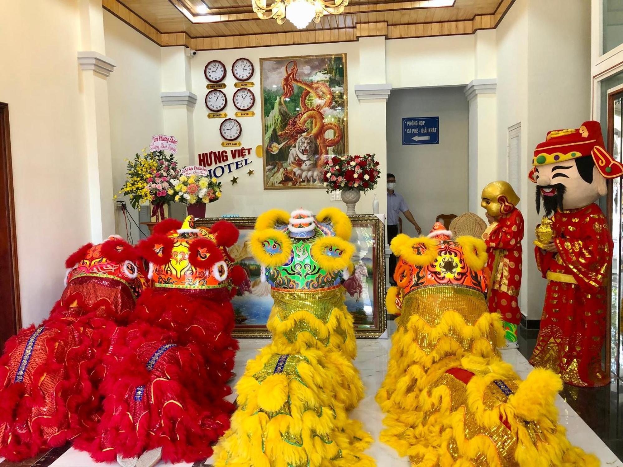 Khach San Hung Viet Hotel Tỉnh Kontum Exterior photo